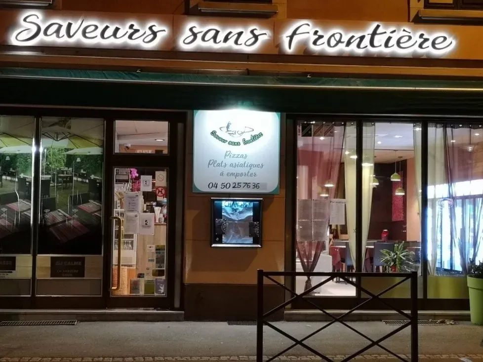 devanture restaurant Saveur sans frontiere